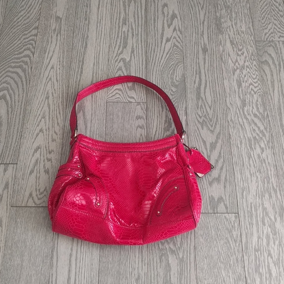 Beautiful red shoulder bag 🏵️🏵️🏵️ - Picture 3 of 8